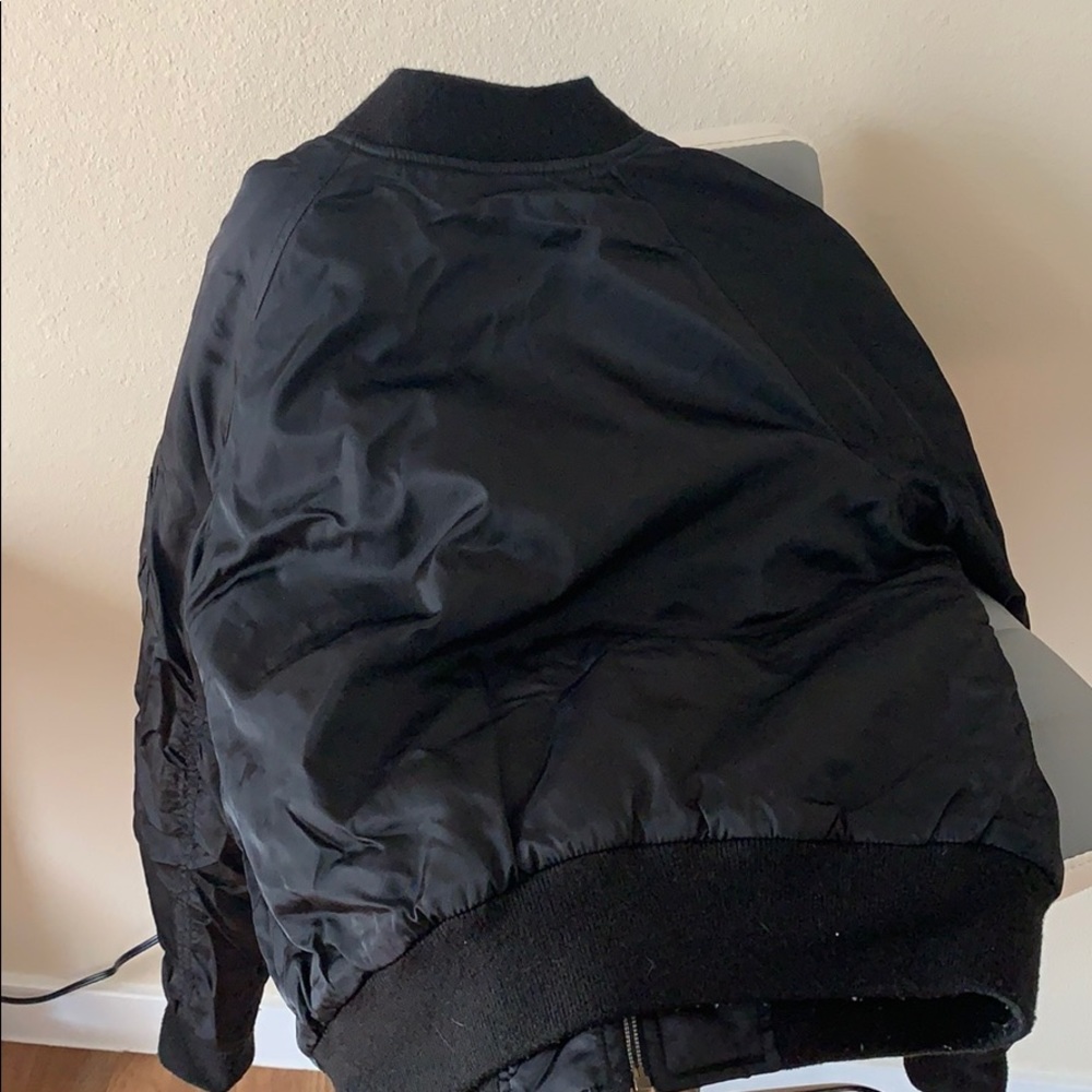 Jacket - Picture 4 of 4